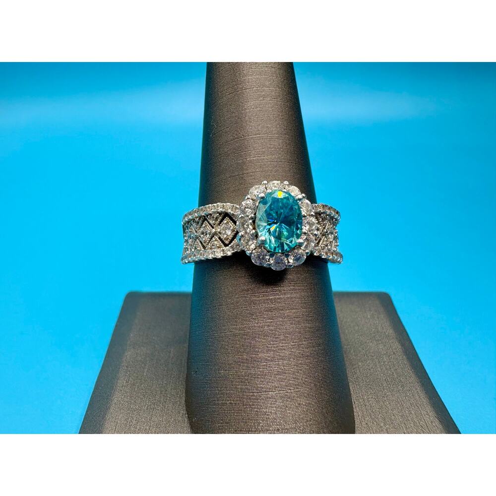NEW Aquamarine Moissanite Ring & Necklace in PT950 & AU750 - Picture 11 of 12